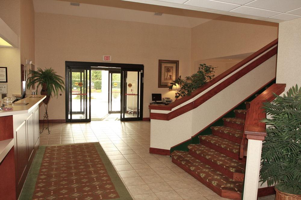 Four Points By Sheraton Charlotte - Lake Norman Huntersville Exterior photo