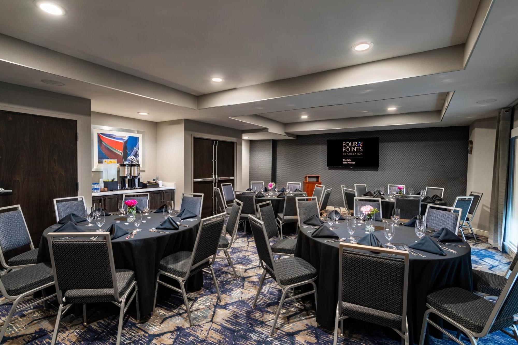 Four Points By Sheraton Charlotte - Lake Norman Huntersville Business photo