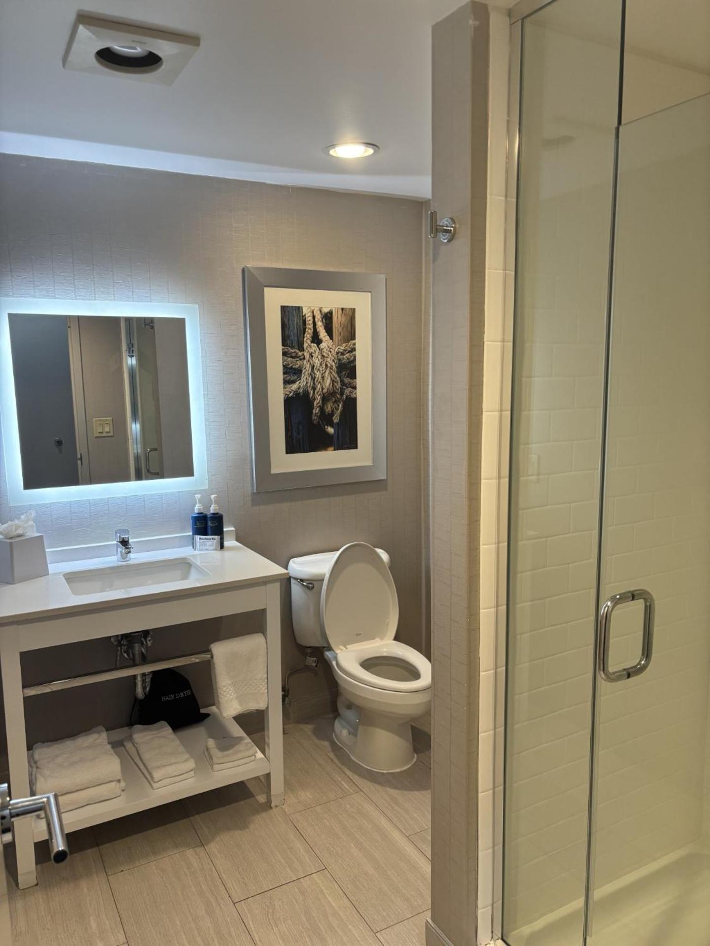 Four Points By Sheraton Charlotte - Lake Norman Huntersville Exterior photo